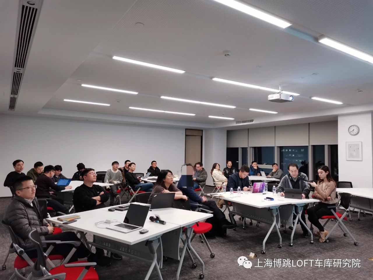 合肥杭州LOFT车库专题会